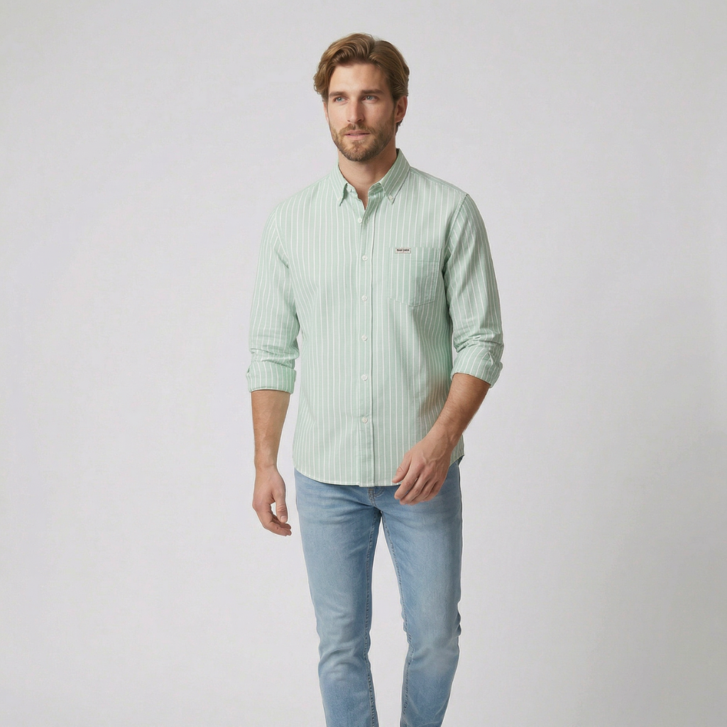Héctor | Camisa de rayas elegante