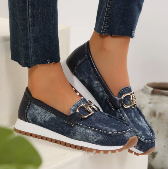 Ariadna | Mocasines híbridos con hebilla