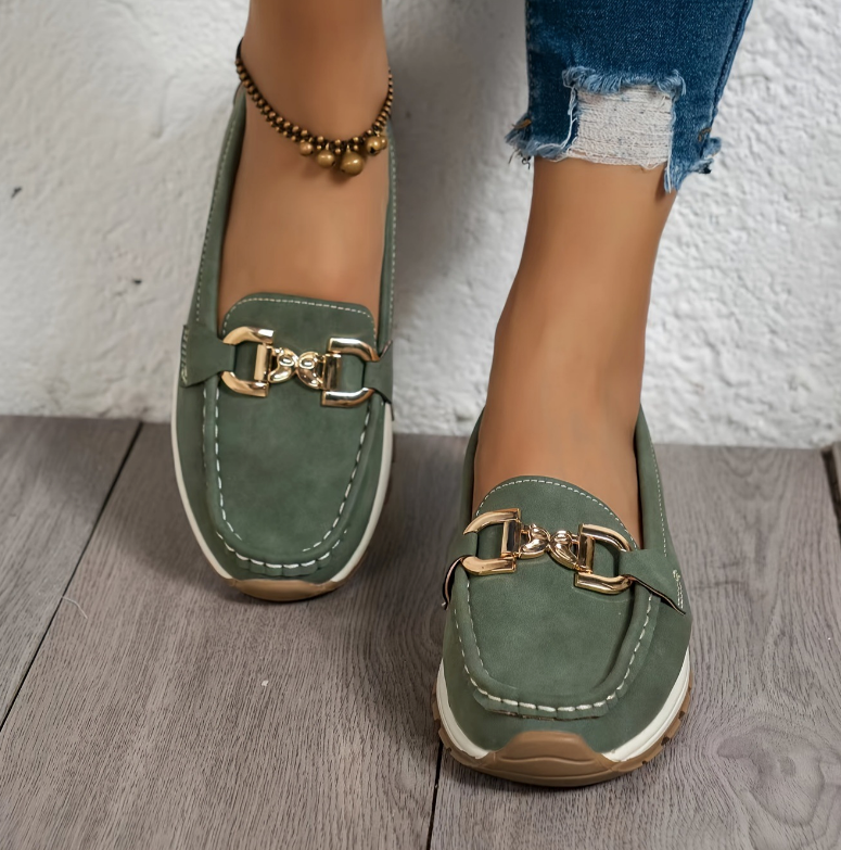 Miriam | Mocasines verdes con hebilla