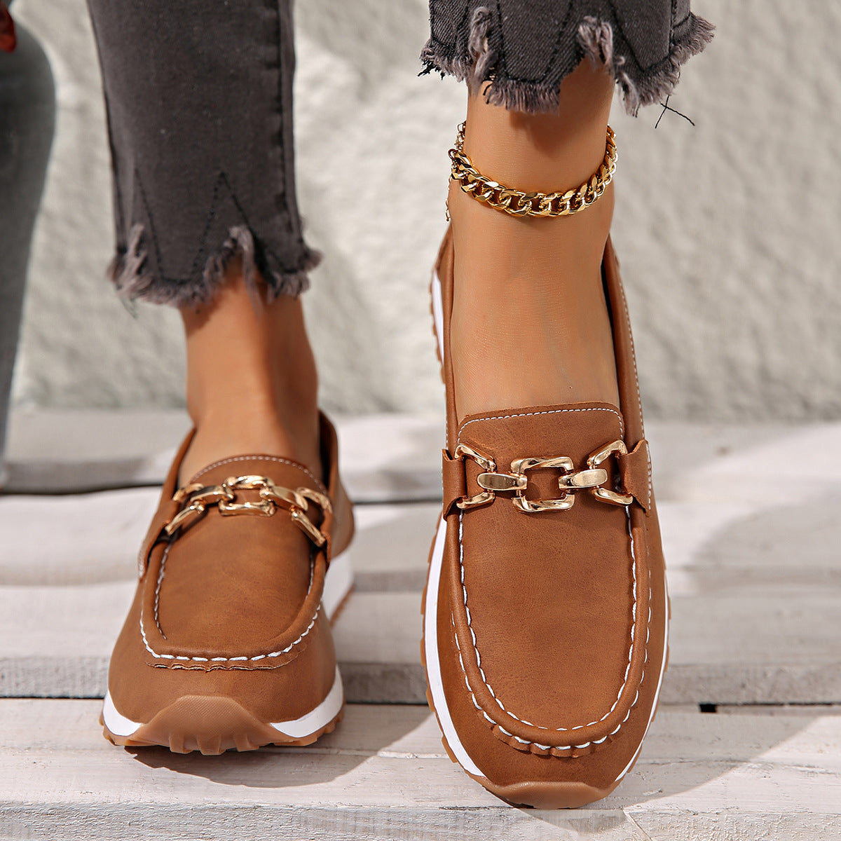 Laura | Mocasines ortopédicos planos con hebilla
