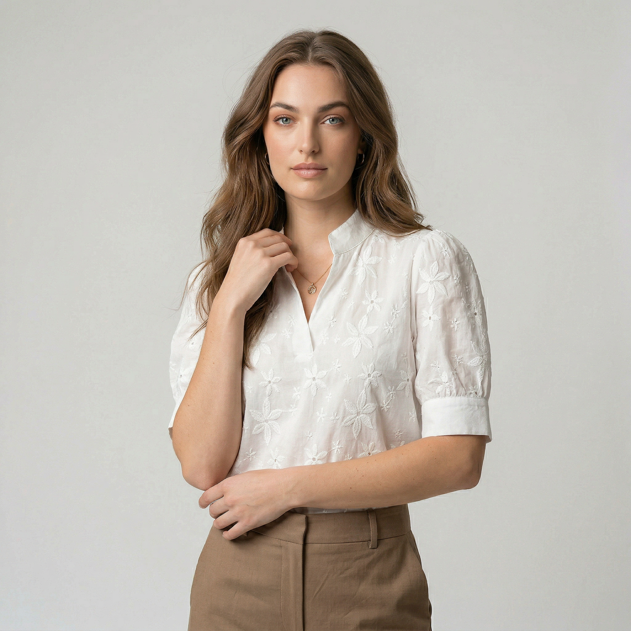 Isabela | Blusa de encaje elegante