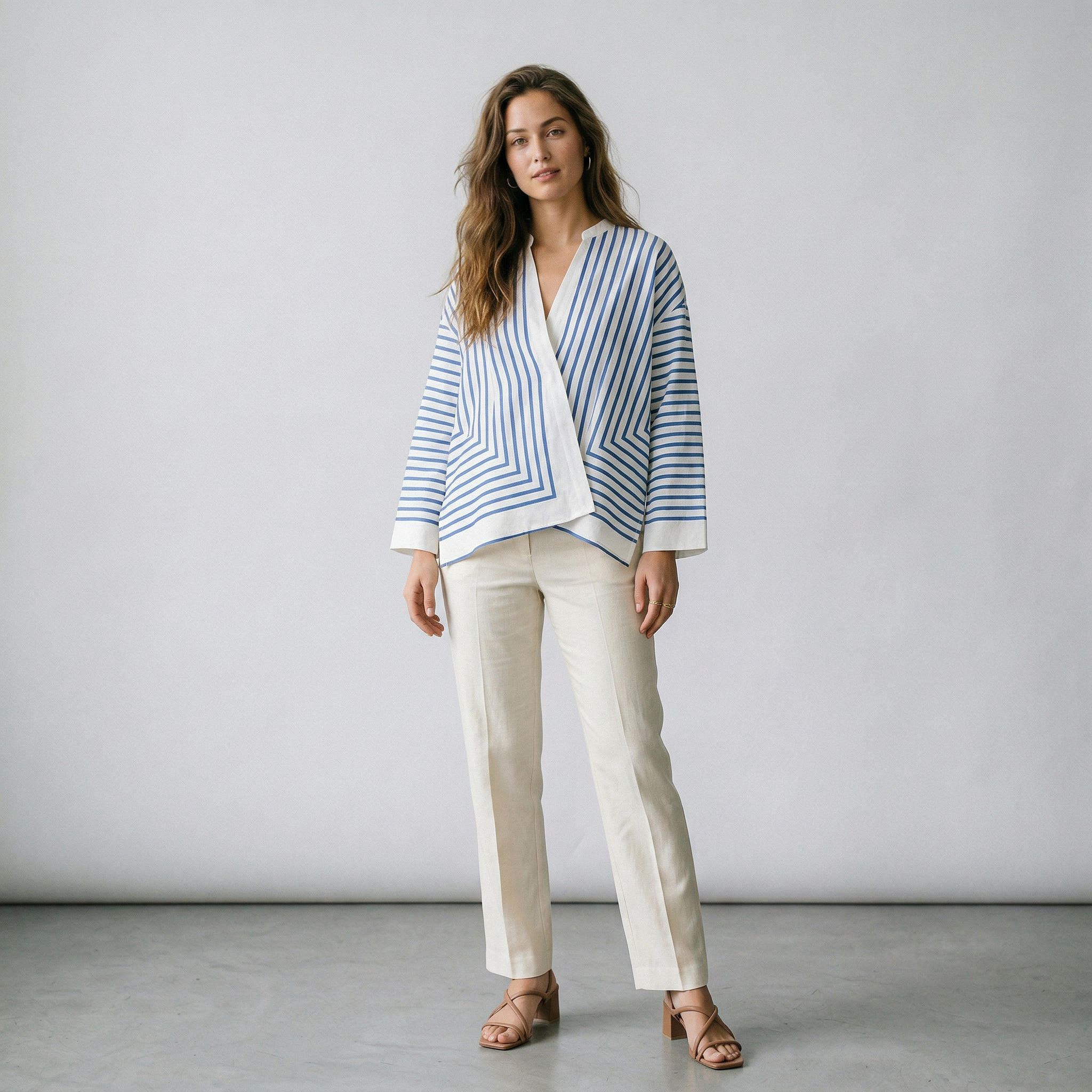 Marbella | Camisa de rayas elegante