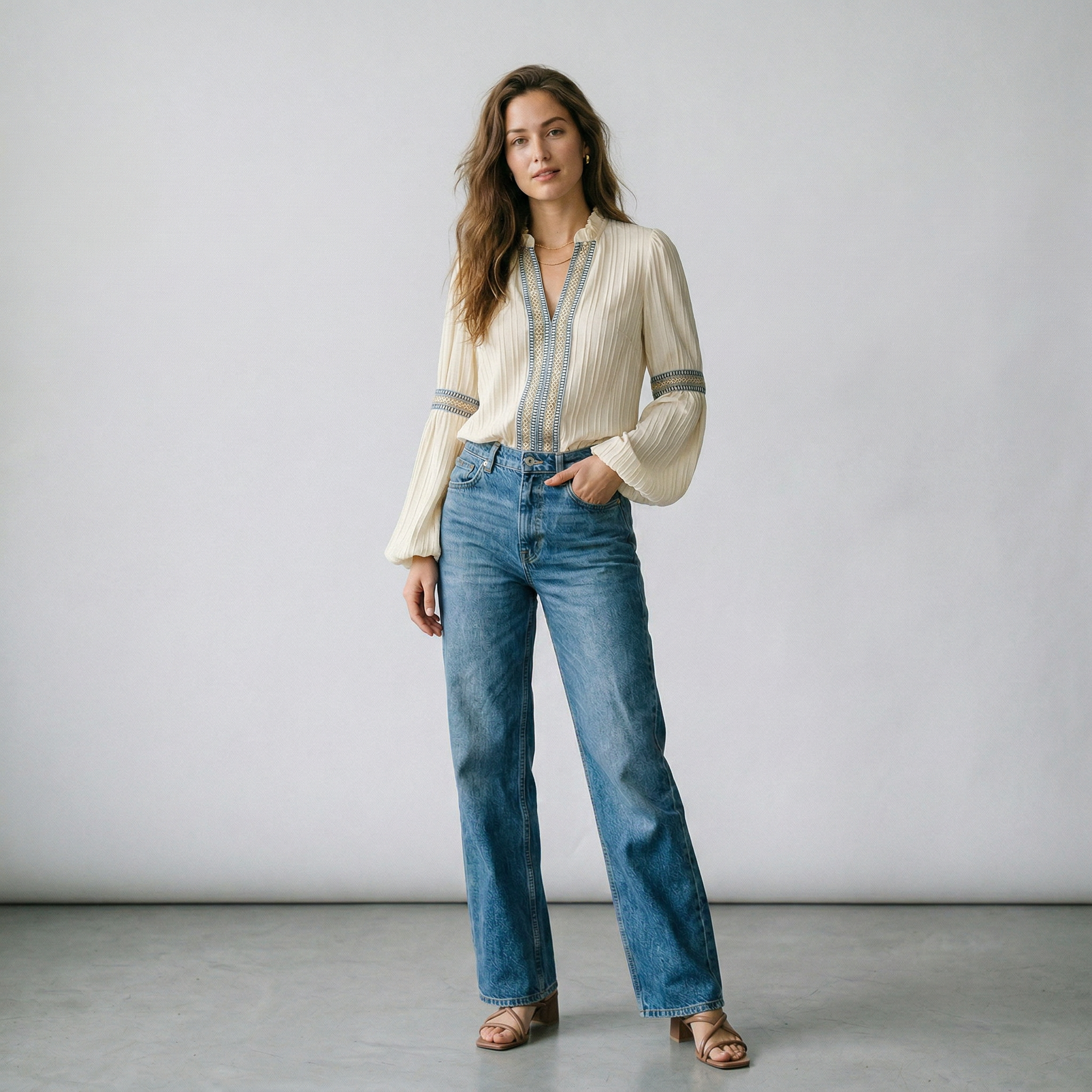 Isla | Blusa elegante con escote en V