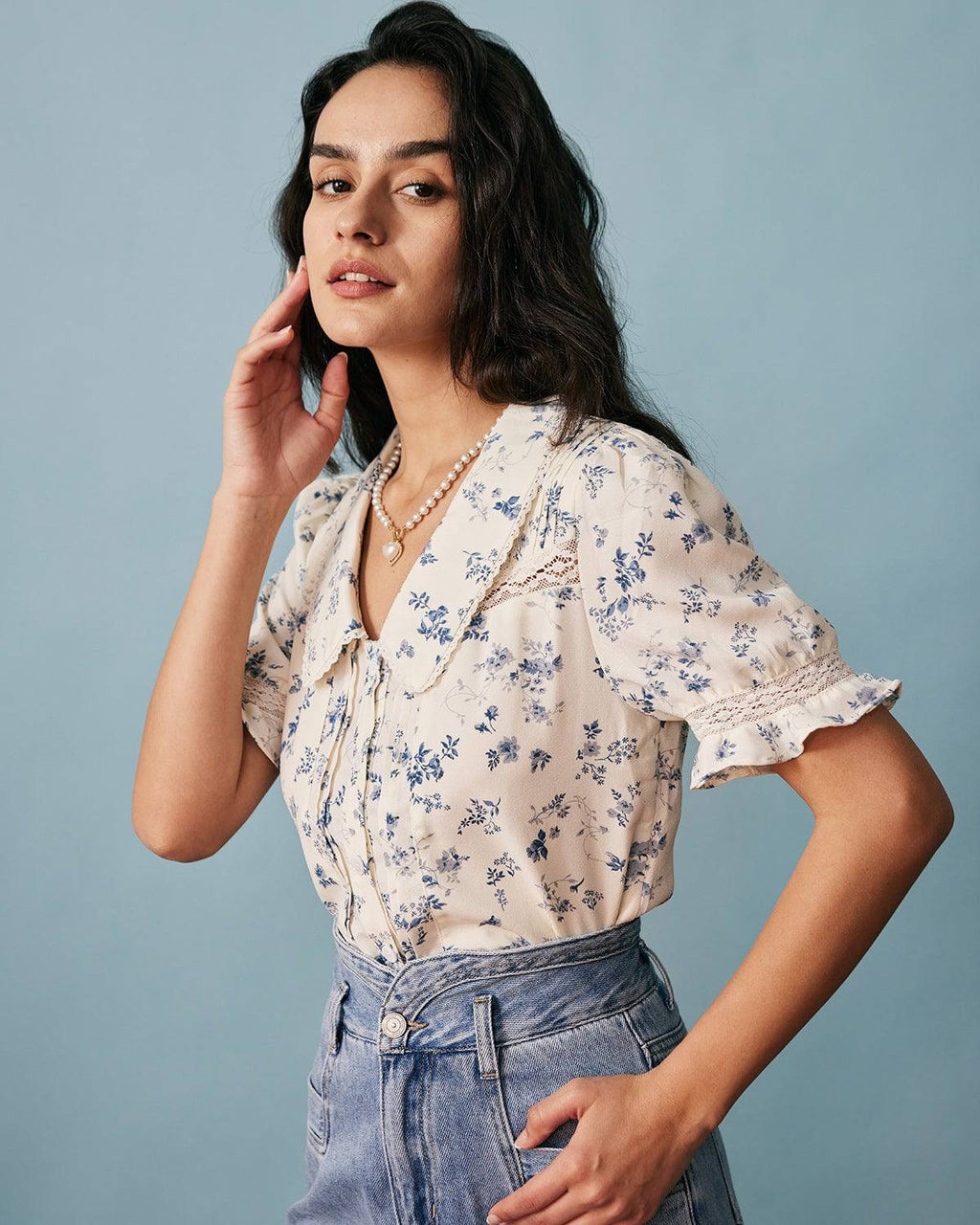 Mariana | Camisa floral con encaje